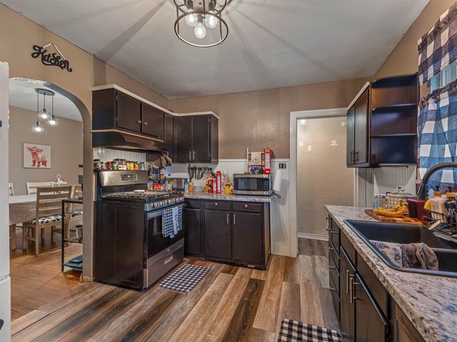 213 Holley Court, Barboursville, WV 25504