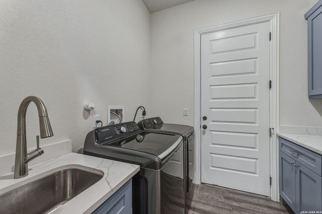 6014 COVERS COVE, Schertz, TX 78108