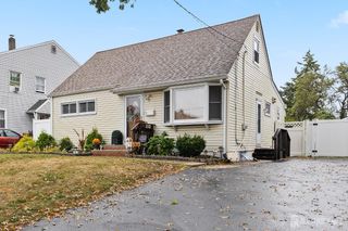 31 hull Drive, Edison, NJ 08817