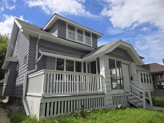 3533 N 22nd STREET, Milwaukee, WI 53206