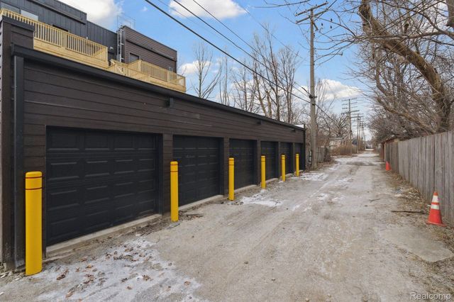 4130 TRUMBULL Street 4, Detroit, MI 48208