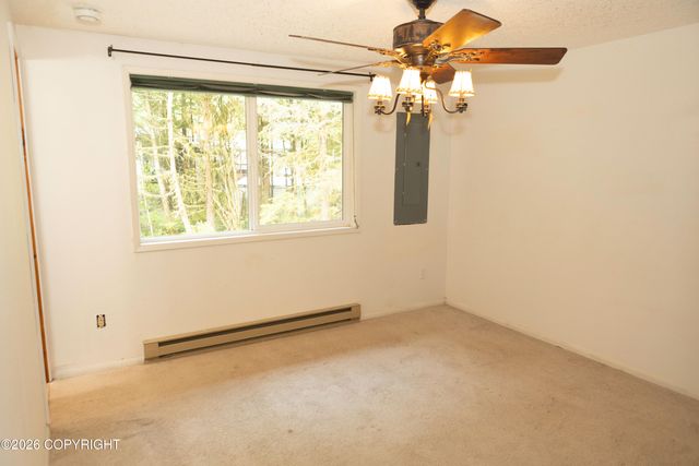 15 Wood Road, Ketchikan, AK 99901