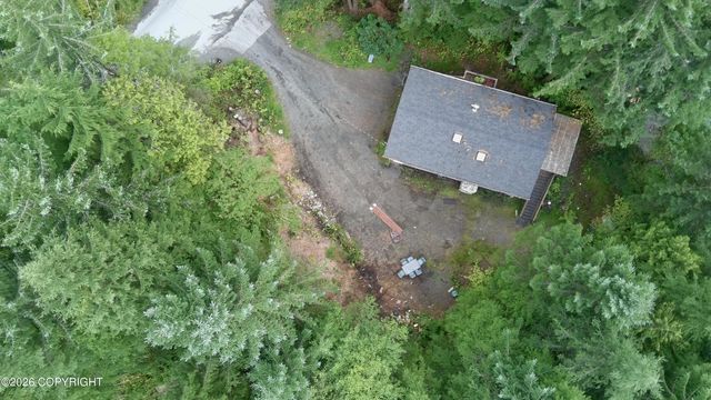 15 Wood Road, Ketchikan, AK 99901
