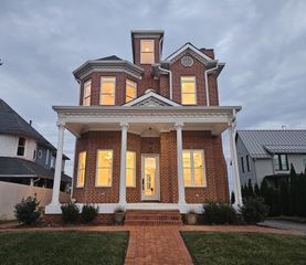 1115 E Brow Road, Lookout Mountain, TN 37350