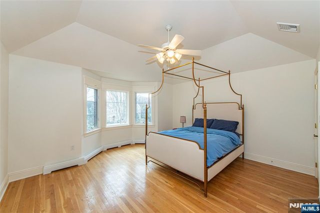 703 Ginger Lane, Franklin Lakes, NJ 07417