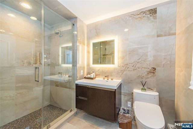 703 Ginger Lane, Franklin Lakes, NJ 07417