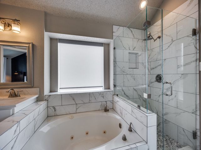 5820 Madison Drive, The Colony, TX 75056