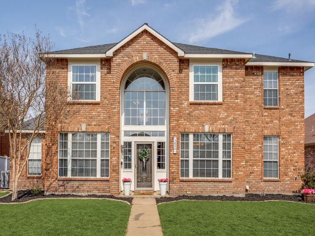 5820 Madison Drive, The Colony, TX 75056