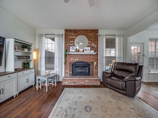 5820 Madison Drive, The Colony, TX 75056