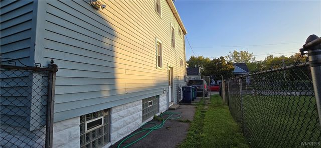 129 Albert Avenue, Buffalo, NY 14207