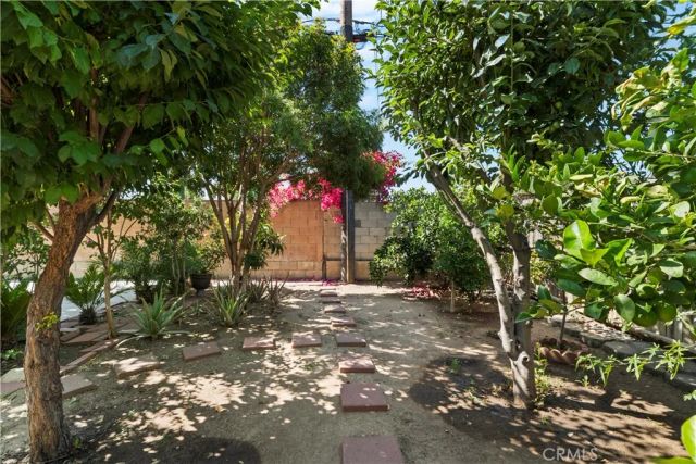 19012 Drycliff, Canyon Country, CA 91351