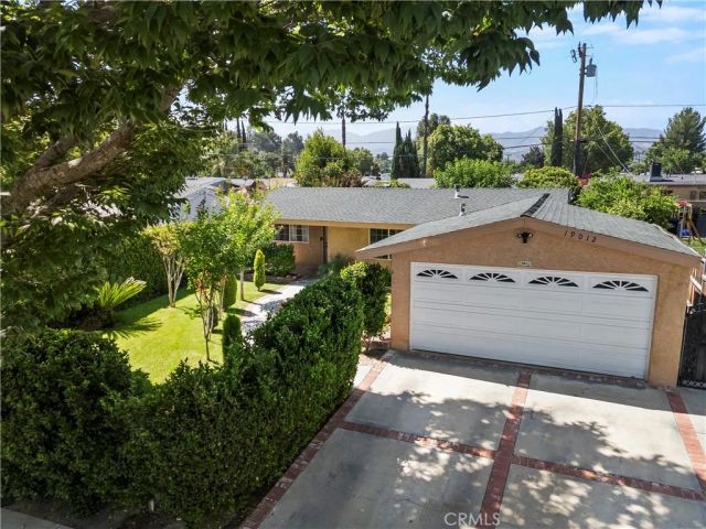 19012 Drycliff, Canyon Country, CA 91351
