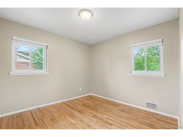 70 S Field St, Lakewood, CO 80226