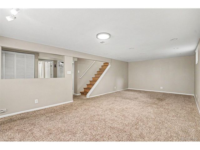 70 S Field St, Lakewood, CO 80226
