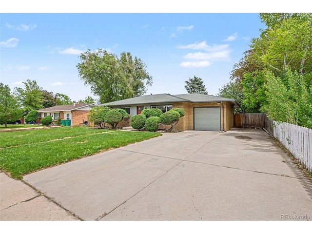 70 S Field St, Lakewood, CO 80226