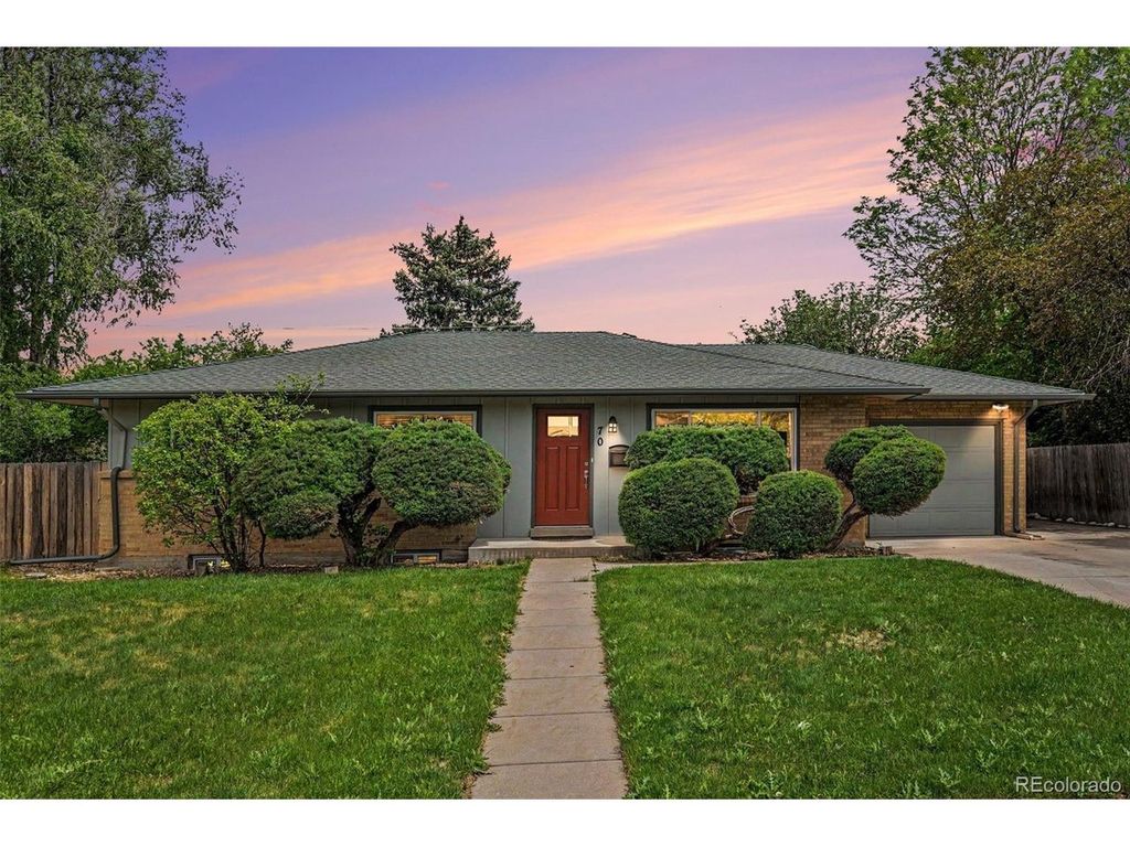 70 S Field St, Lakewood, CO 80226