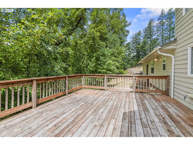 551 Haussler Rd, Kelso, WA 98626