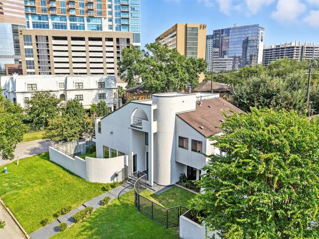 2019 Mcclendon Street, Houston, TX 77030