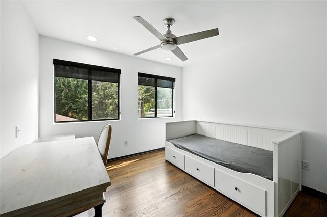 2019 Mcclendon Street, Houston, TX 77030