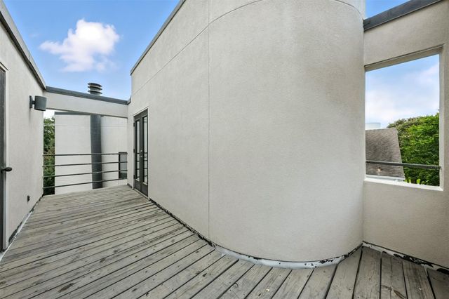 2019 Mcclendon Street, Houston, TX 77030