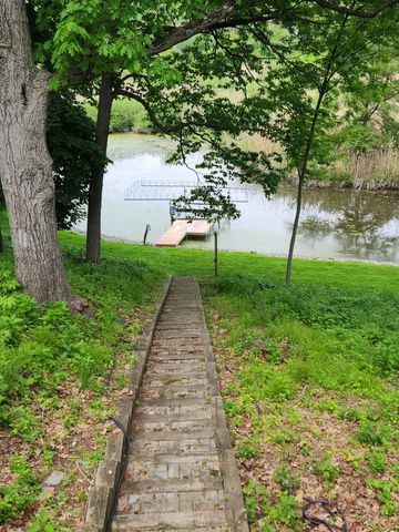 7207 Viscaya Drive, Spring Grove, IL 60081