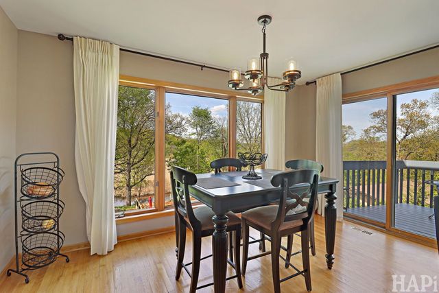7207 Viscaya Drive, Spring Grove, IL 60081