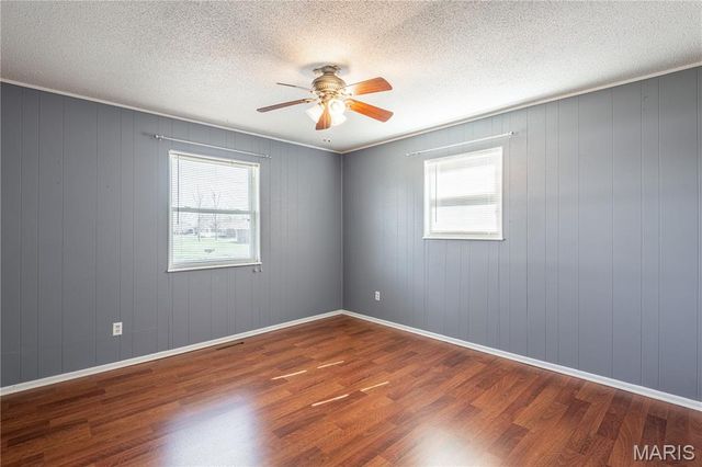 909 Schindler Road, Perryville, MO 63775