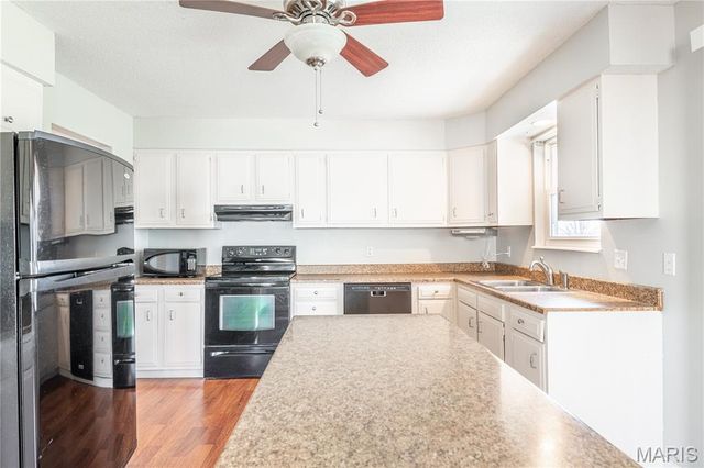 909 Schindler Road, Perryville, MO 63775