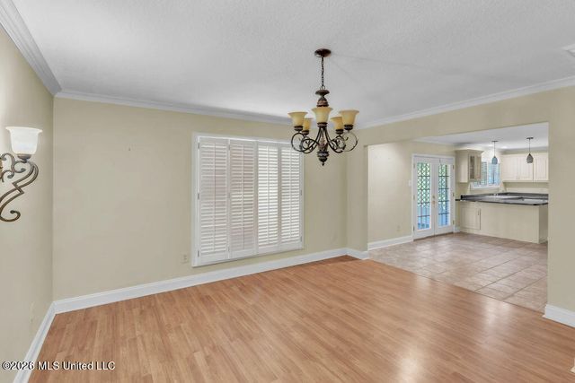 1513 Woodhaven Street, Pascagoula, MS 39581