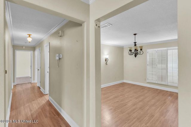 1513 Woodhaven Street, Pascagoula, MS 39581