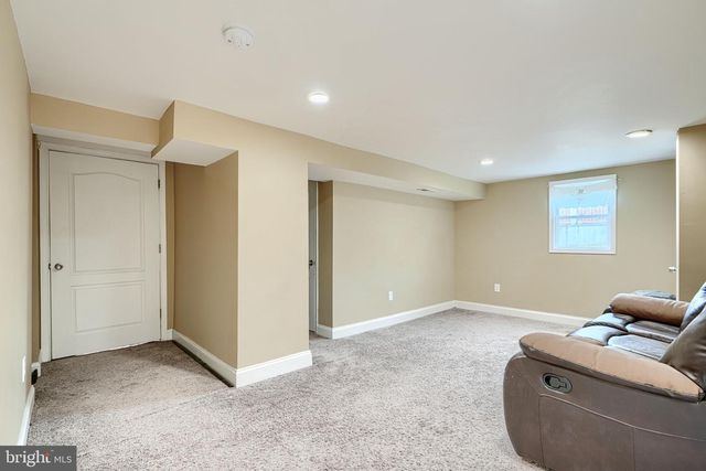 29 HENRY AVE, Nottingham, MD 21236