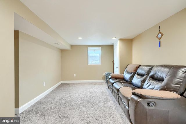 29 HENRY AVE, Nottingham, MD 21236