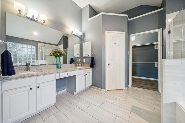 2614 Parkbriar Lane, Pearland, TX 77584