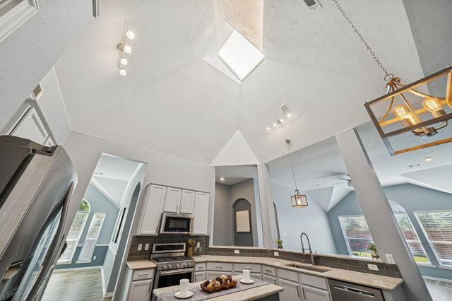 2614 Parkbriar Lane, Pearland, TX 77584