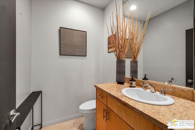 1520 N Via Miraleste, Palm Springs, CA 92262
