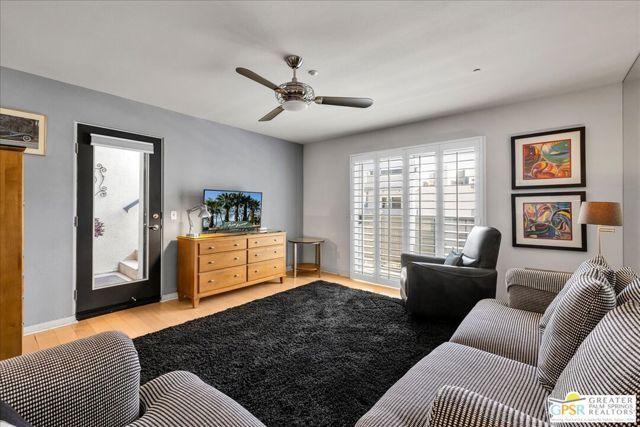 1520 N Via Miraleste, Palm Springs, CA 92262