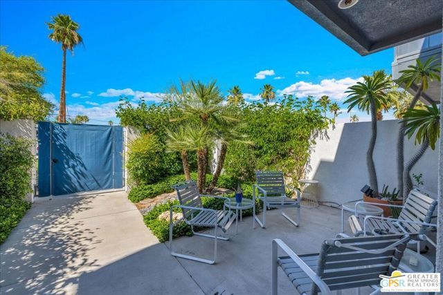 1520 N Via Miraleste, Palm Springs, CA 92262