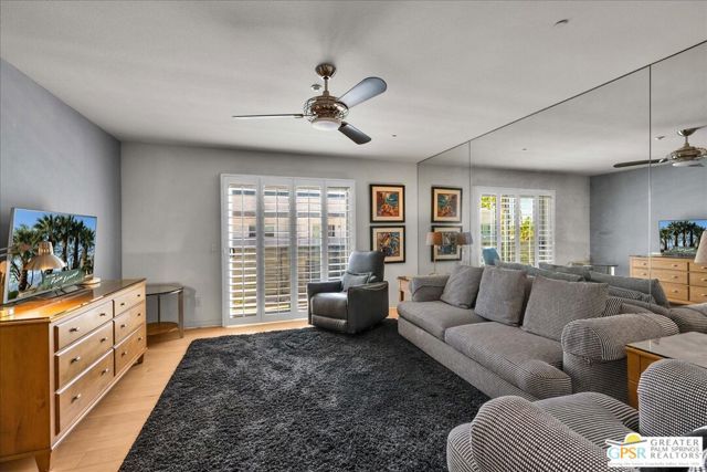 1520 N Via Miraleste, Palm Springs, CA 92262
