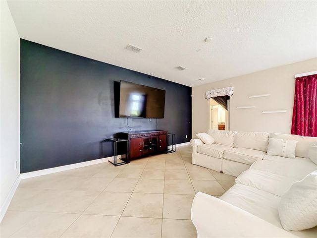 15121 EVERGREEN OAK LOOP, Winter Garden, FL 34787
