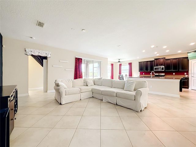 15121 EVERGREEN OAK LOOP, Winter Garden, FL 34787