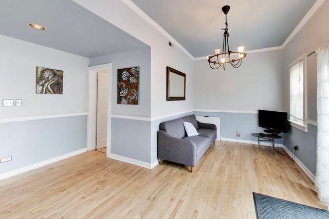 1028 Ashland Avenue, Evanston, IL 60202