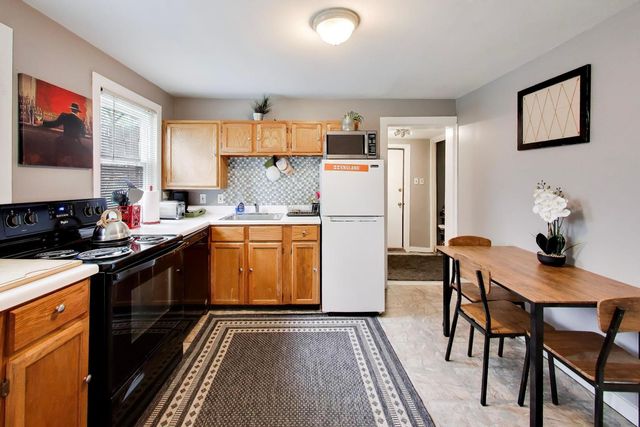 1028 Ashland Avenue, Evanston, IL 60202