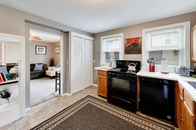 1028 Ashland Avenue, Evanston, IL 60202