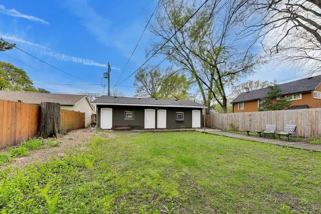 1028 Ashland Avenue, Evanston, IL 60202
