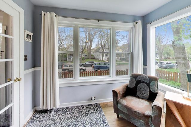 1028 Ashland Avenue, Evanston, IL 60202