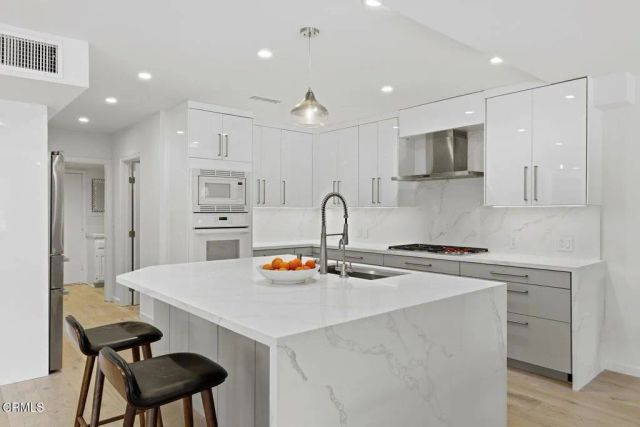 4590 Tam O Shanter Drive, Westlake Village, CA 91362