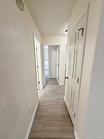 6914 DASHMOOR CRK, San Antonio, TX 78244