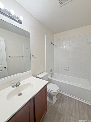 6914 DASHMOOR CRK, San Antonio, TX 78244