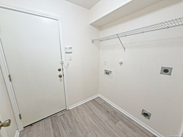 6914 DASHMOOR CRK, San Antonio, TX 78244