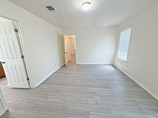 6914 DASHMOOR CRK, San Antonio, TX 78244
